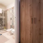 New Gallery 4*