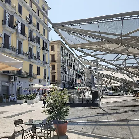 New Gallery בית הארחה