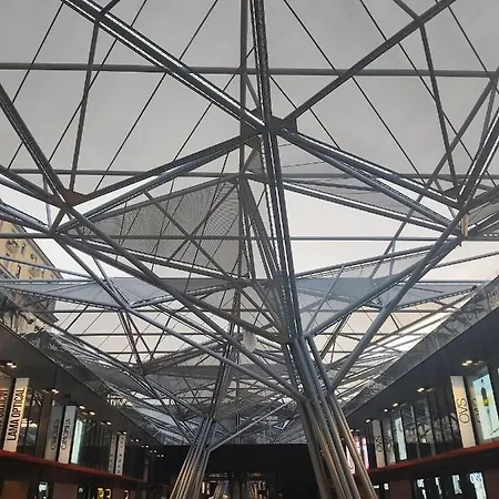 Pensión New Gallery 4*